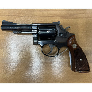 REVOLVER SMITH & WESSON MOD 15 38 SPÉCIAL