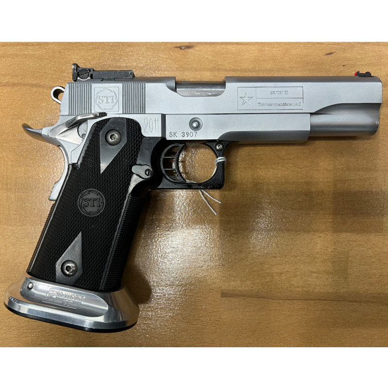 Pistolet 2011 sti eagle 5.1 cal.40s&w